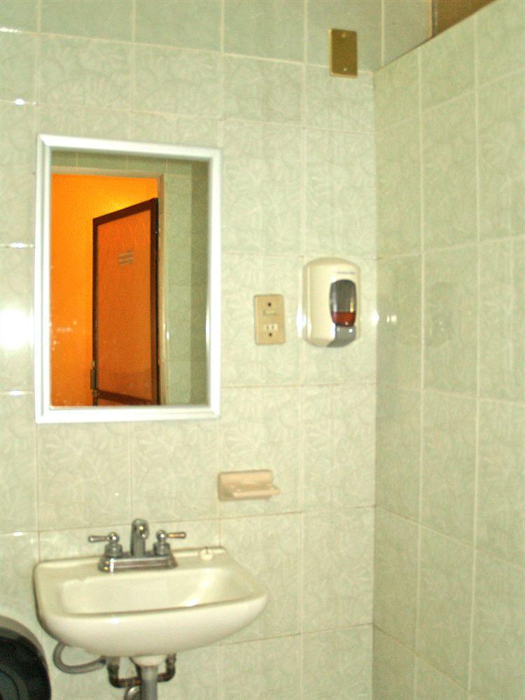 Estefania Hotel 3*