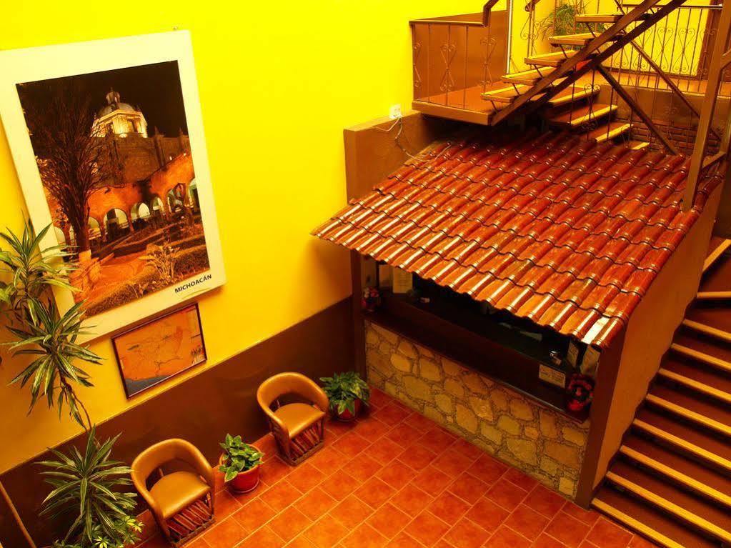 Estefania Hotel 3*
